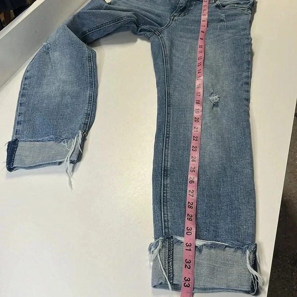 Kut from the Kloth jeans rolled cuff capri denim jeans light distress size 4 - Picture 6 of 15